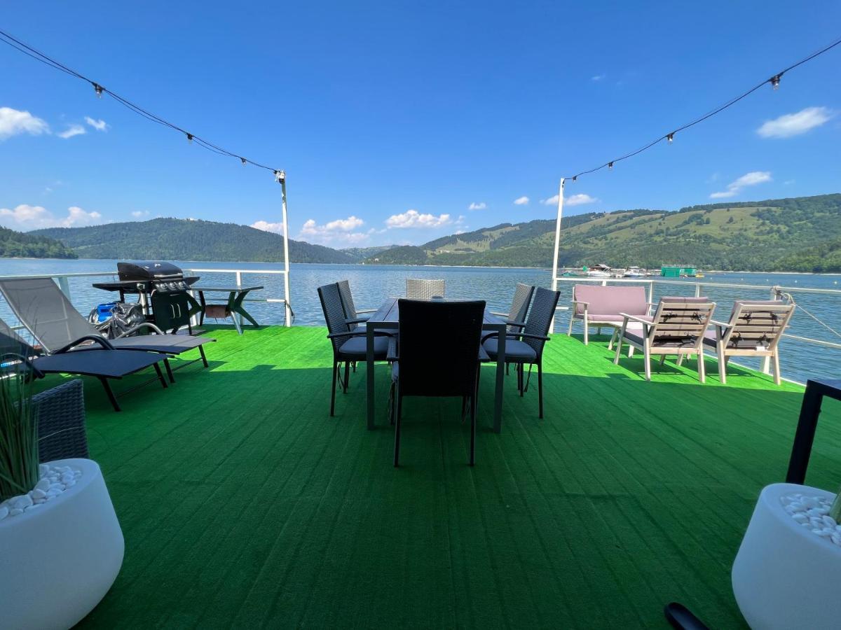 Casa Pe Lac Bicaz Buitenkant foto