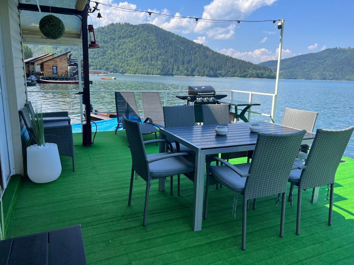 Casa Pe Lac Bicaz Buitenkant foto